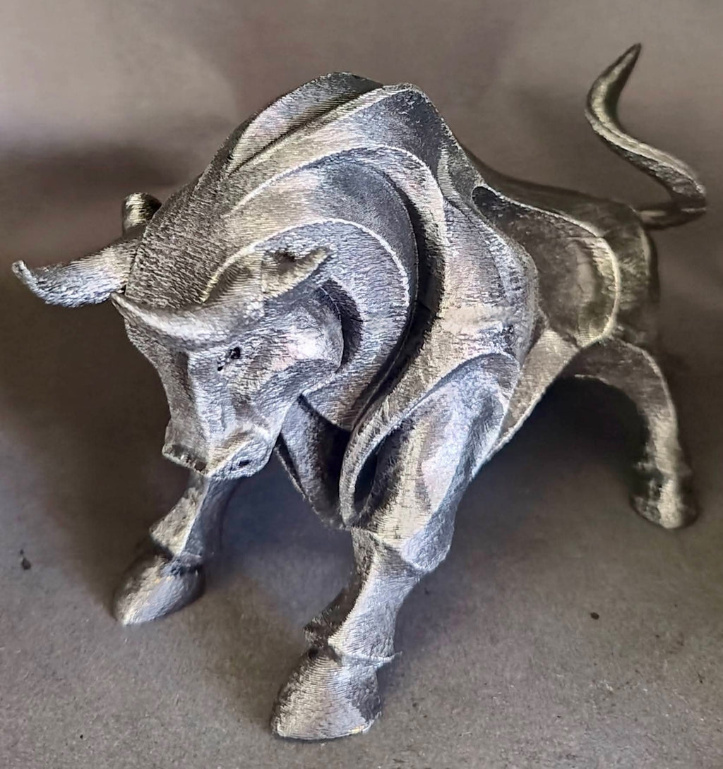 Charging Bull Sculpture

Metallic Stone Finish
