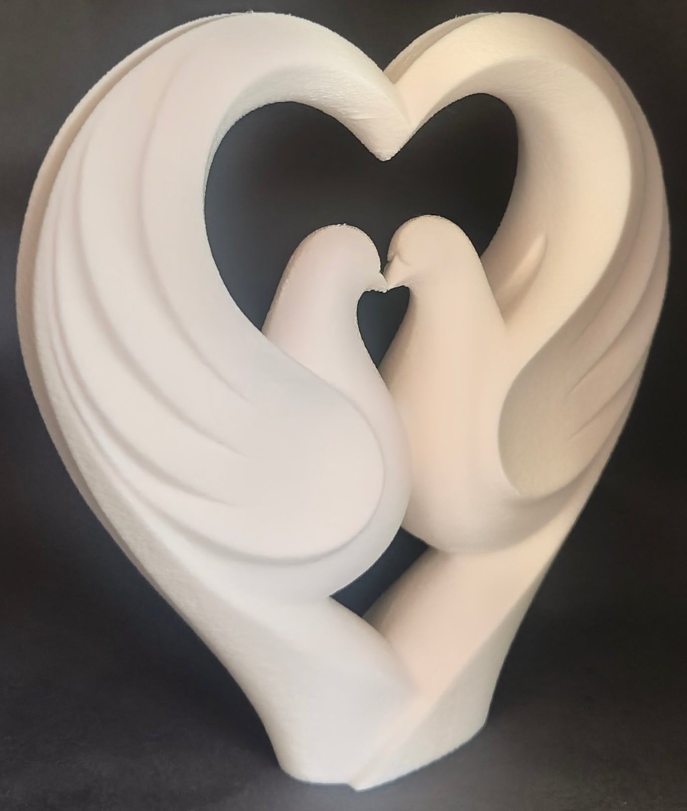 Interlocking Heart Sculpture
Matte White